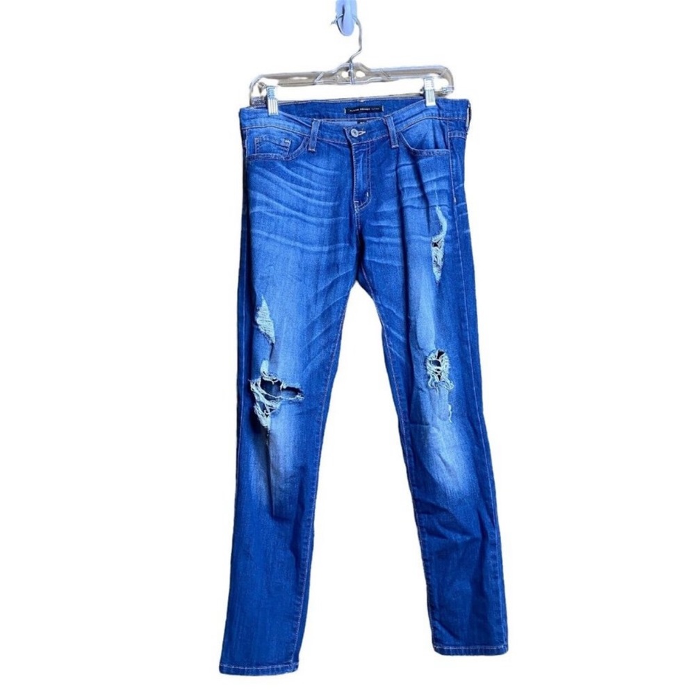 Flying Monkey Jeans 💙 Distressed - size 26